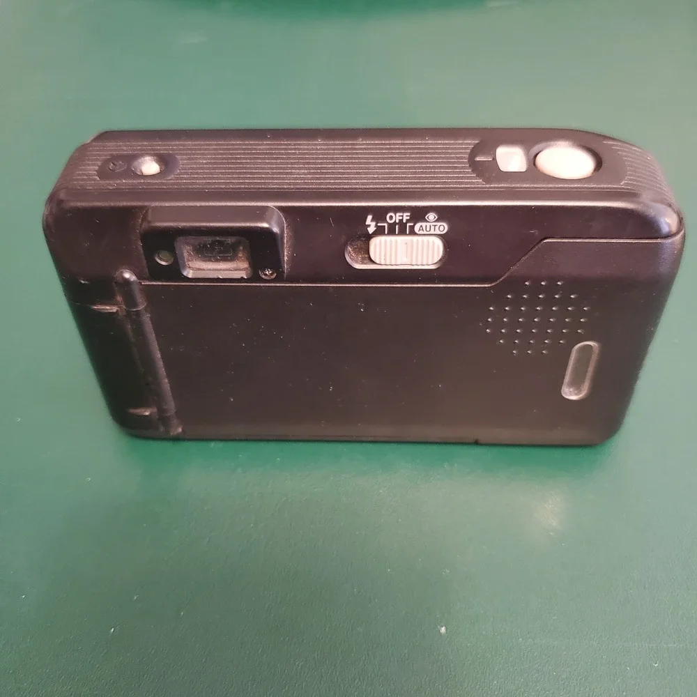 Canon Sure Shot Max 35mm Film Camera 38mm 1:3.5 Lens Black Parts Repair - Picture 7 of 13